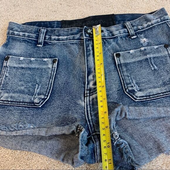 ONE Teaspoon Blue denim Jean high-rise Cutt-offs shorts Sz 10/28 - Picture 7 of 10